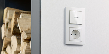 JUNG KNX Taster F 10 bei Elektro Reich KG in Groß-Umstadt